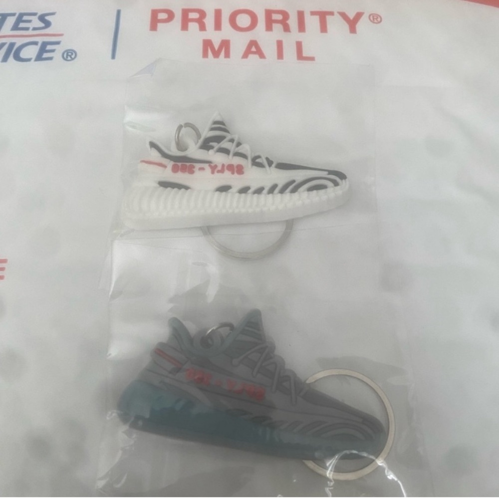 (2) Yeezy’s KeyChain’s !